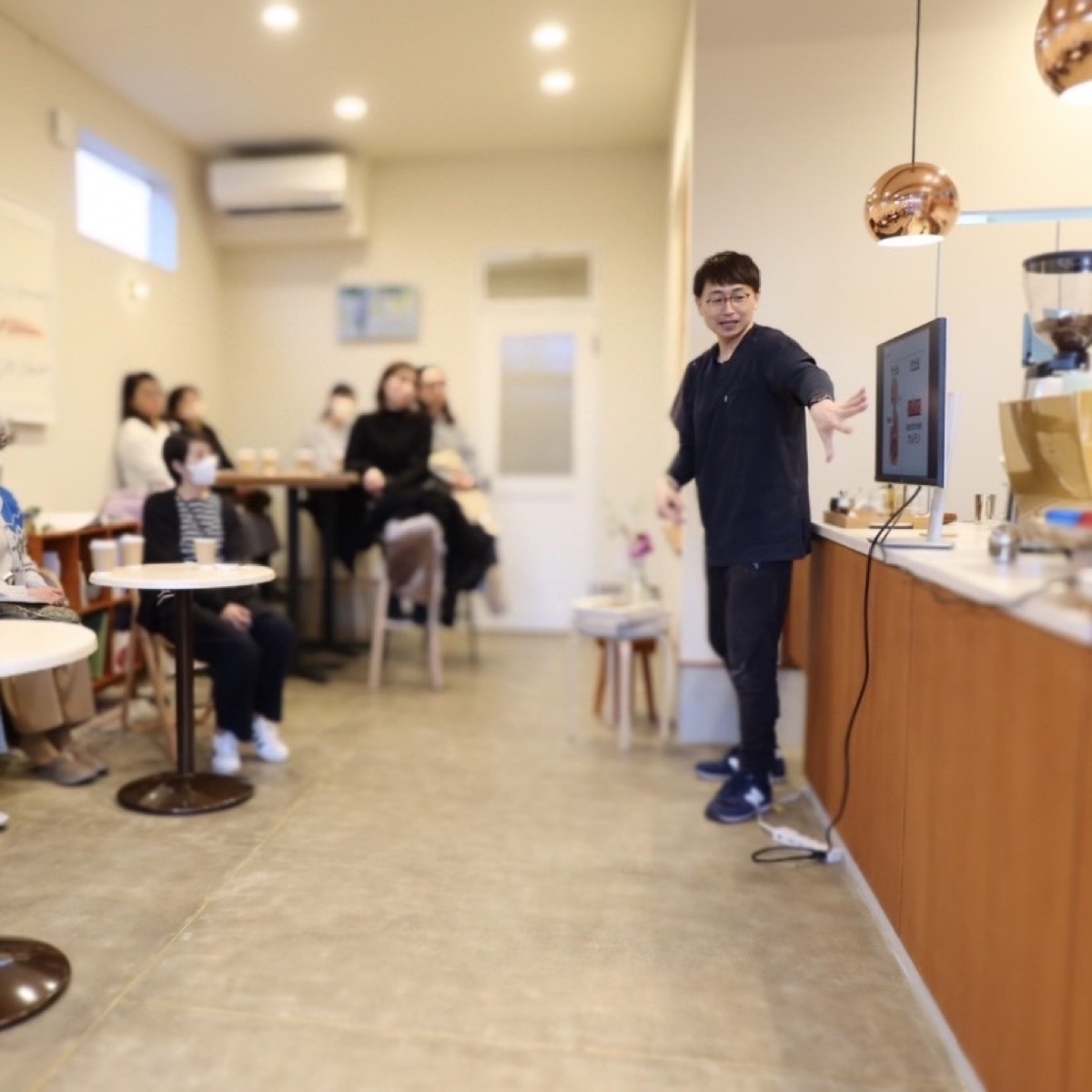 自律神経・ホルモンをテーマにした講座の様子